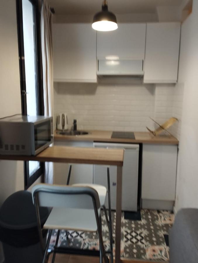Studio 11 Calme Quartier Central, Anime, Proche Metro