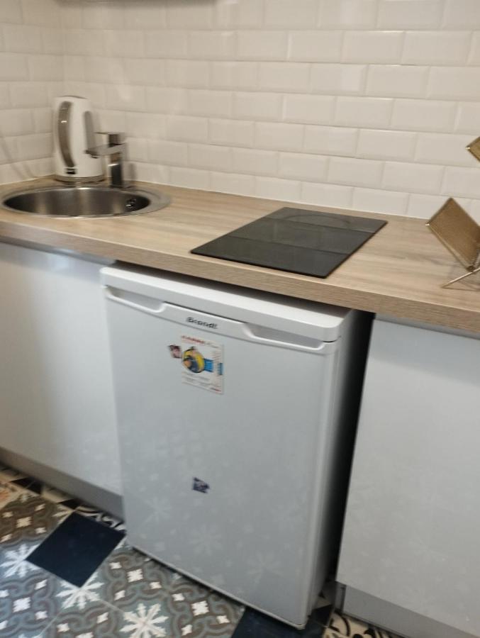 Appartement Studio 11 Calme Quartier Central, Anime, Proche Metro